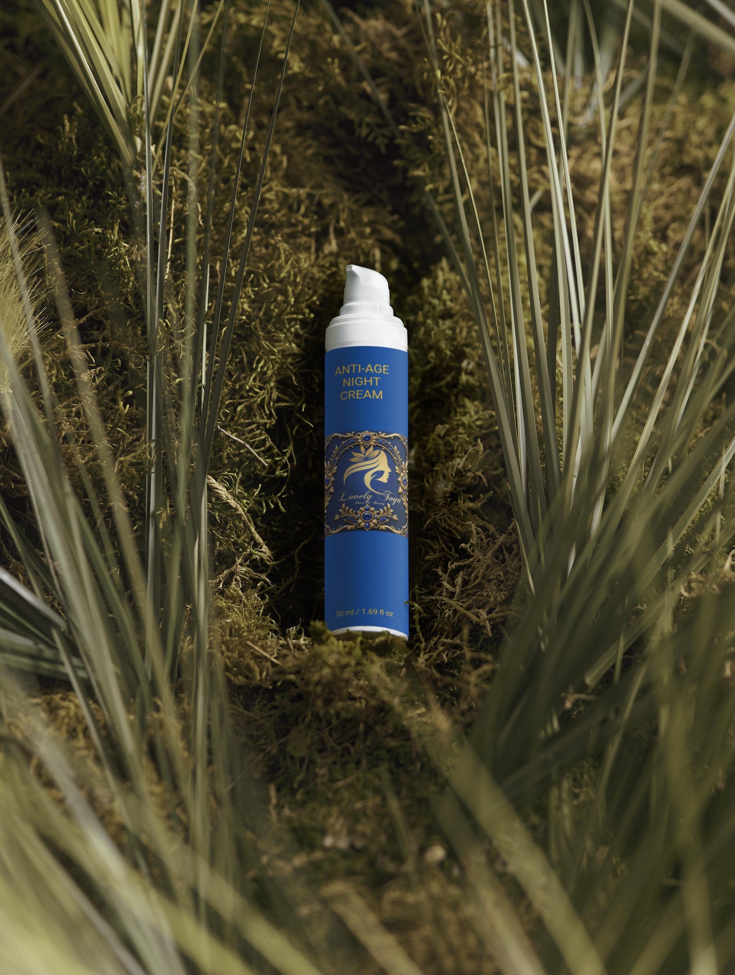 Lovely Toya Anti-Age Night Cream