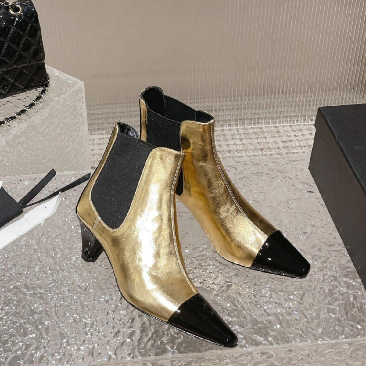 Pointy toe Chelsea Ankle Boots Women Genuine Leather Patchwork Color Wedges Heel Short Boots Sexy Luxury Fashion Week Boots fema