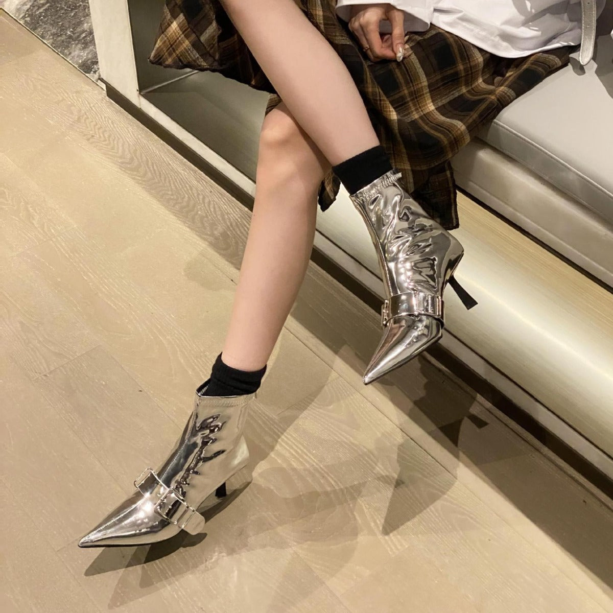 Zipper women's Martin boots with belt buckle, pointed short boots, elastic patent leather, slim boots